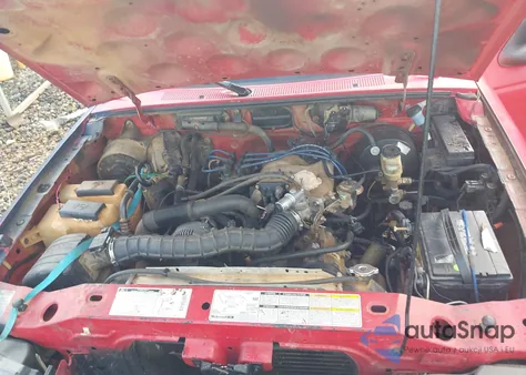 1999 Ford Ranger Xl/Xlt from USA, damaged, VIN 1FTYR10V5XPB37978